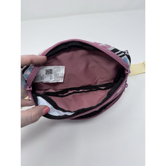 KAVU Spectator Waist Pack Multi Color 9”x5” Hike Urban Travel Black Fanny Pack - Picture 3 of 8